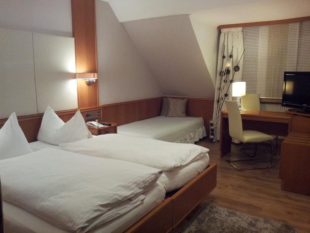 Hotel-Restaurant Fischerwirt Gratwein 객실 사진