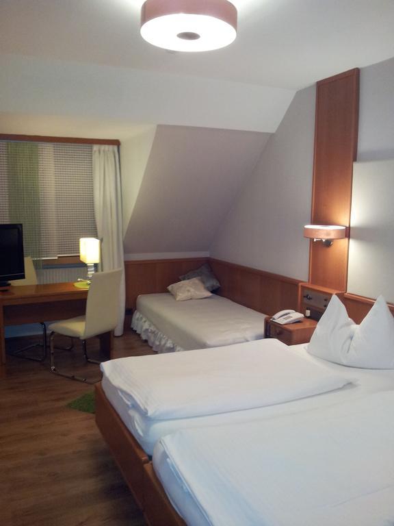 Hotel-Restaurant Fischerwirt Gratwein 객실 사진