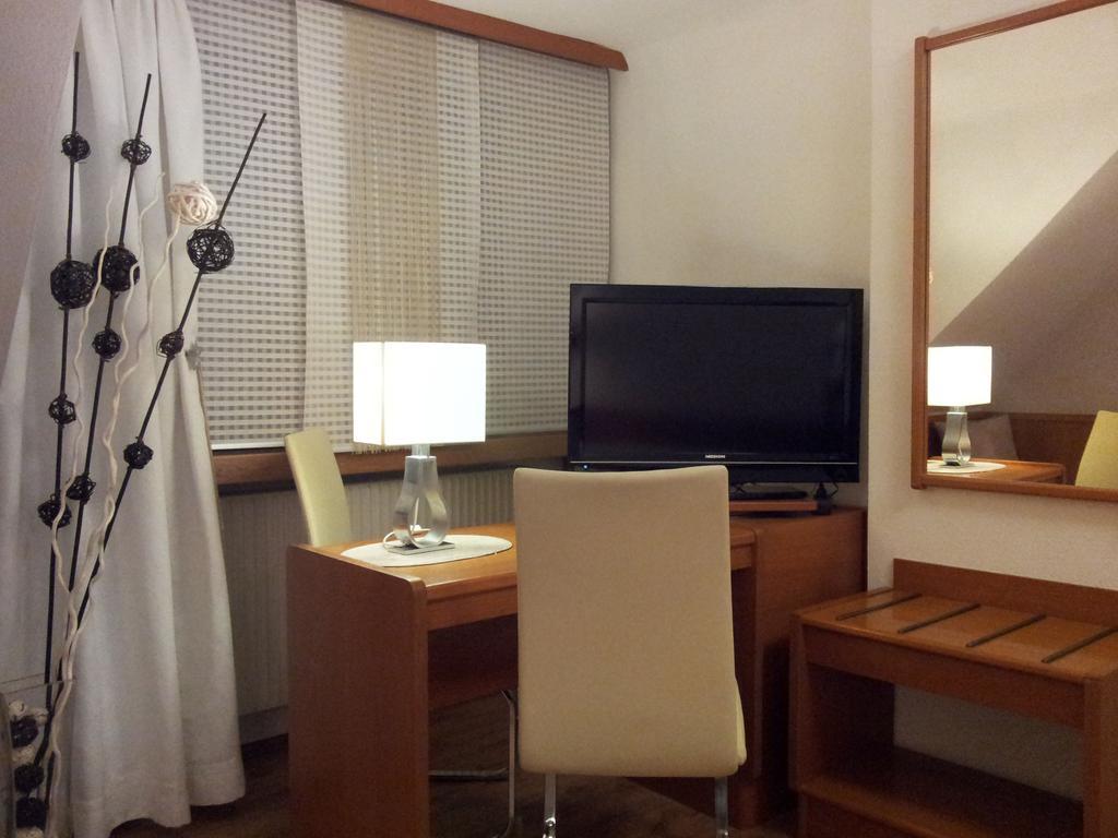 Hotel-Restaurant Fischerwirt Gratwein 객실 사진